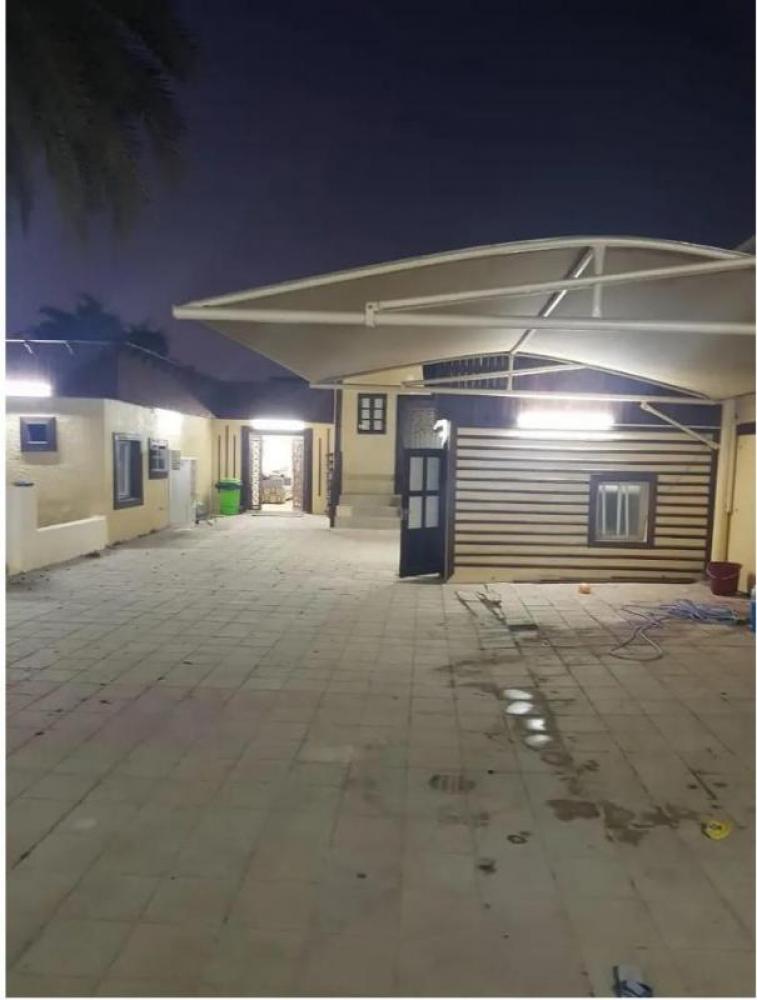بيت للبيع في المرقاب الشارقه مساحة 4000